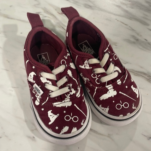 Harry Potter Vans - Picture 1 of 4
